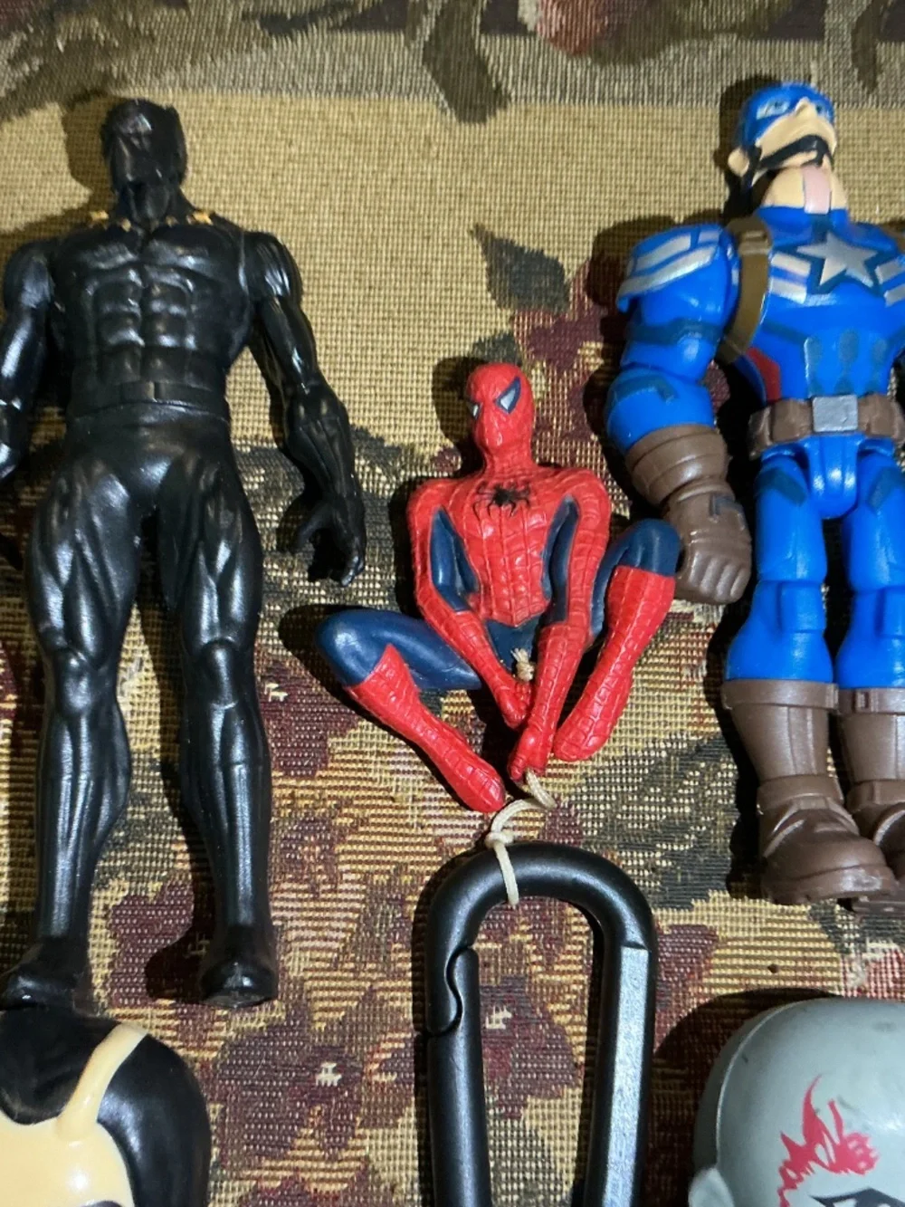 5 Marvel Action Figures toy Lot black panther spiderman captain america and more